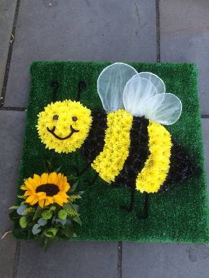 Bee tribute