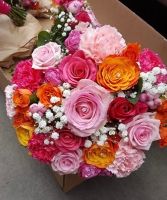 Bright wedding bouquet