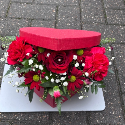 Heart shaped hat box