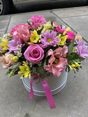 Pink and lemon hatbox