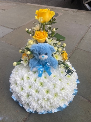 Teddy bear posy pad